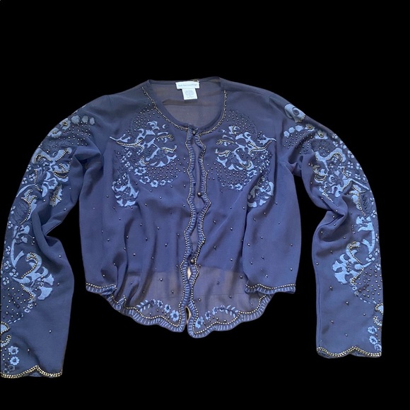 Beautiful beaded and embroidered soft surroundings shall - Picture 5 of 5